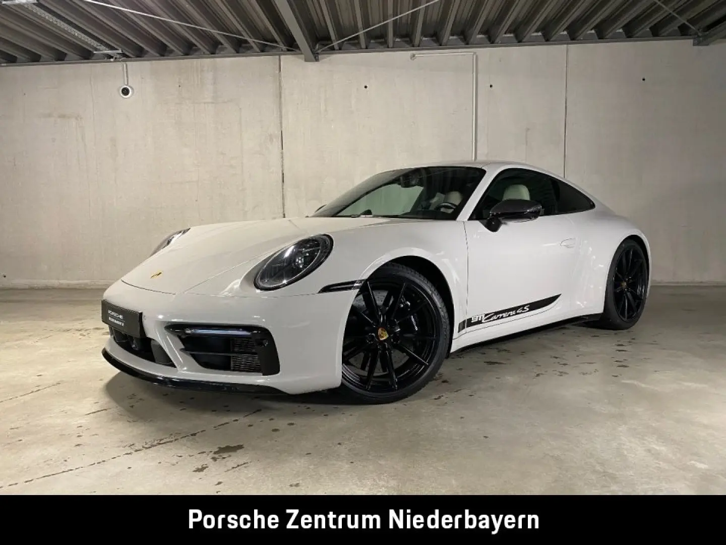 Porsche 992 (911) Carrera 4S | PCCB |