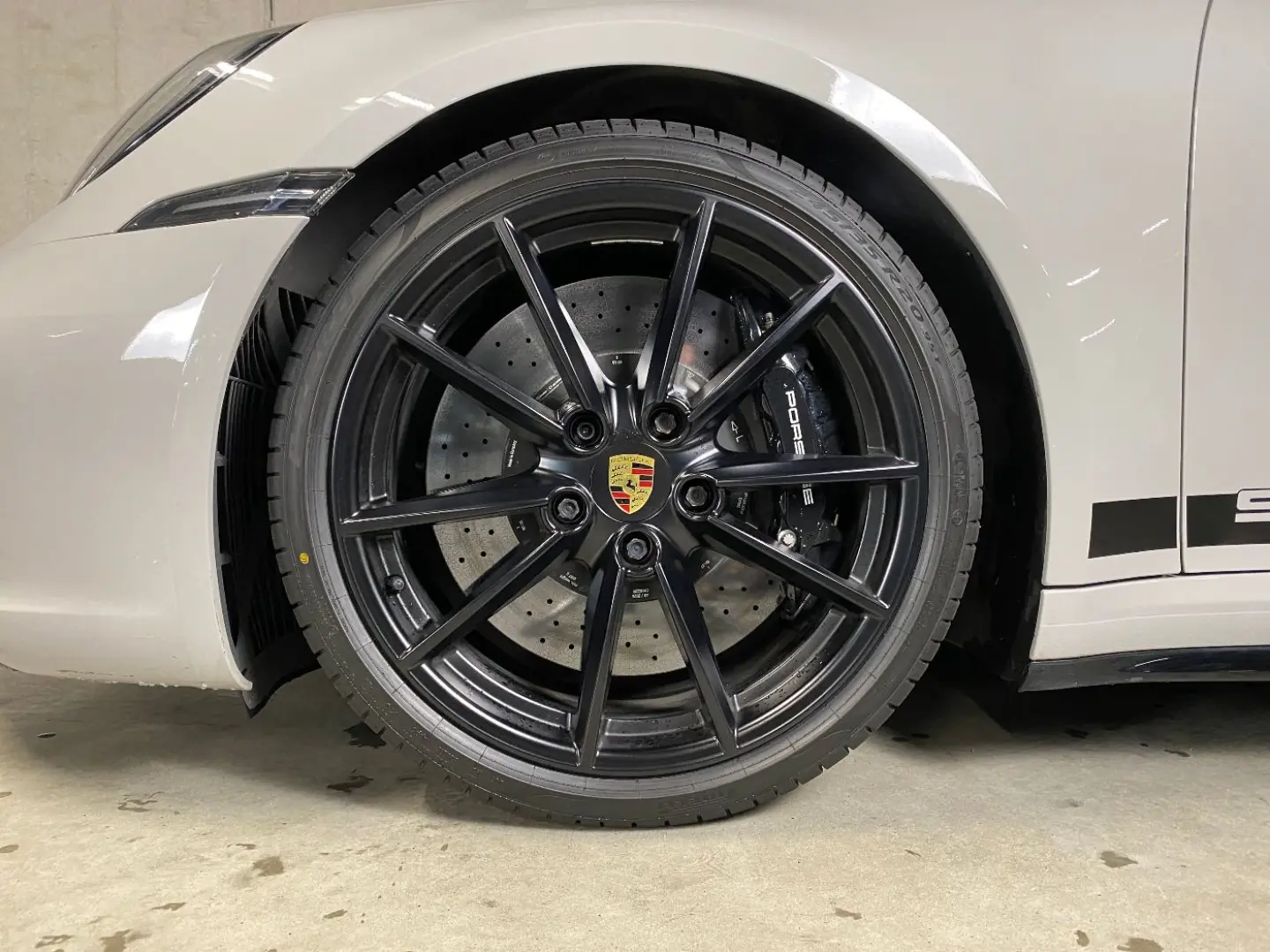 Porsche 992 (911) Carrera 4S | PCCB |