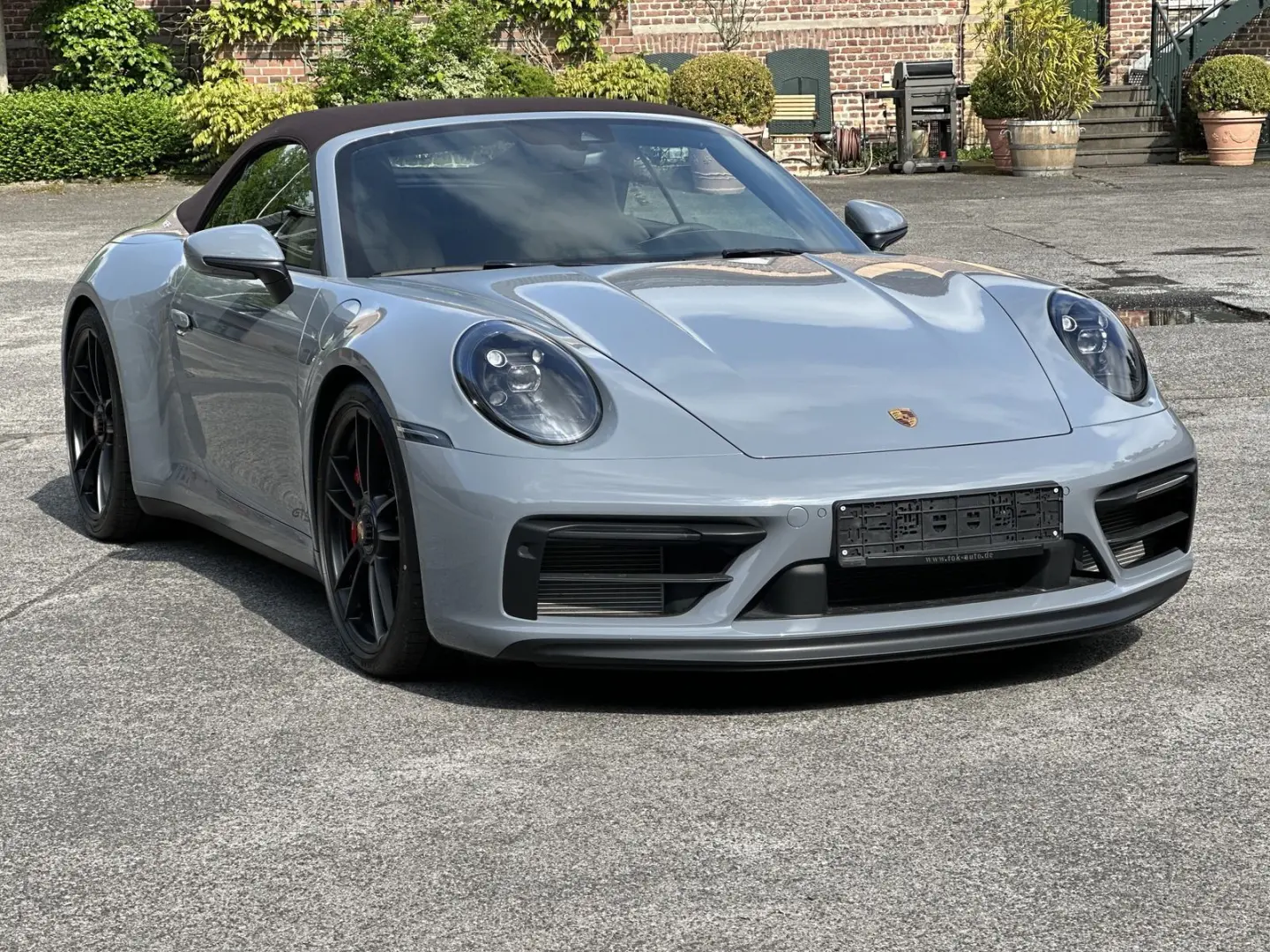 Porsche 992 911 Cabriolet 4 GTS BI-COLOR EXCLUSIVE MANUF