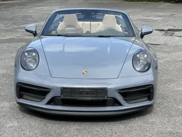 Porsche 992 911 Cabriolet 4 GTS BI-COLOR EXCLUSIVE MANUF