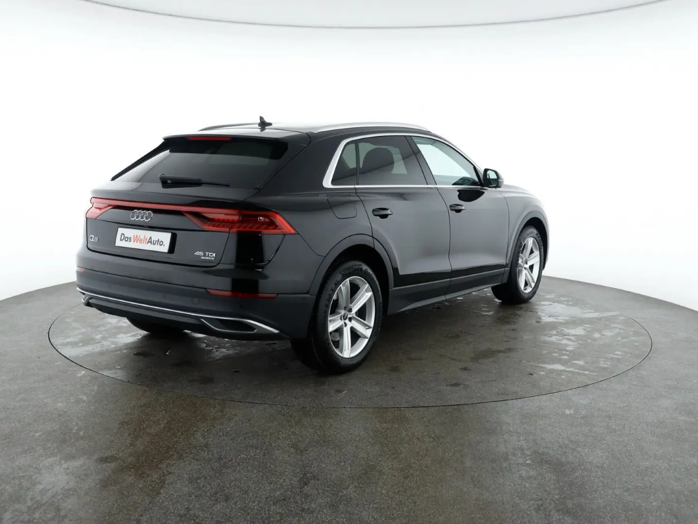 Q8 45 TDI TIPT*QUA*LED*RFK*AHK*LUFT*NAVI*ACC*DAB