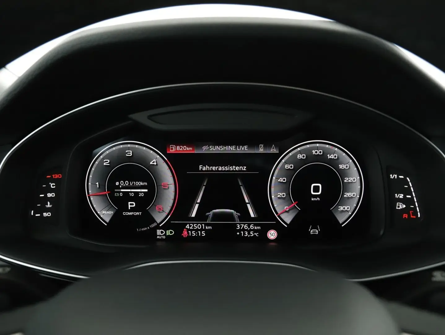 Q8 45 TDI TIPT*QUA*LED*RFK*AHK*LUFT*NAVI*ACC*DAB