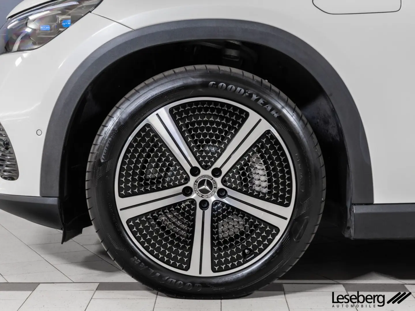 EQE 350 4M SUV Electric Art DIG.LIGHT/Pano/AHK/