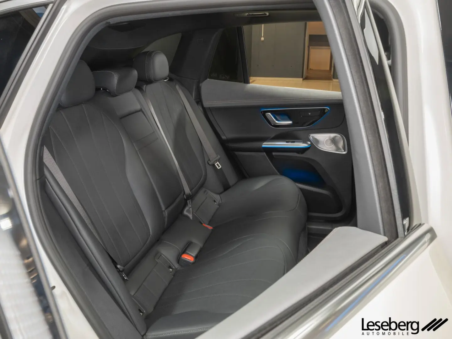 EQE 350 4M SUV Electric Art DIG.LIGHT/Pano/AHK/