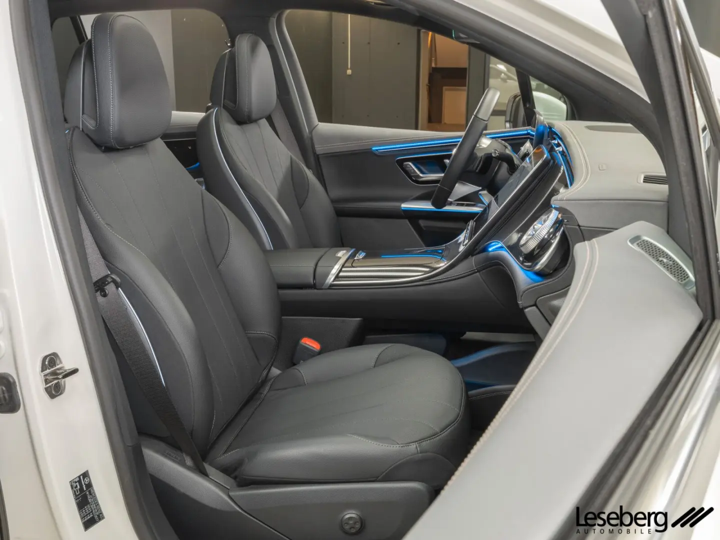EQE 350 4M SUV Electric Art DIG.LIGHT/Pano/AHK/
