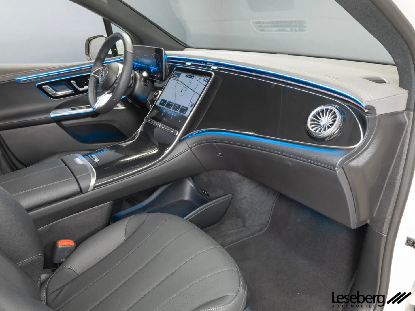 EQE 350 4M SUV Electric Art DIG.LIGHT/Pano/AHK/