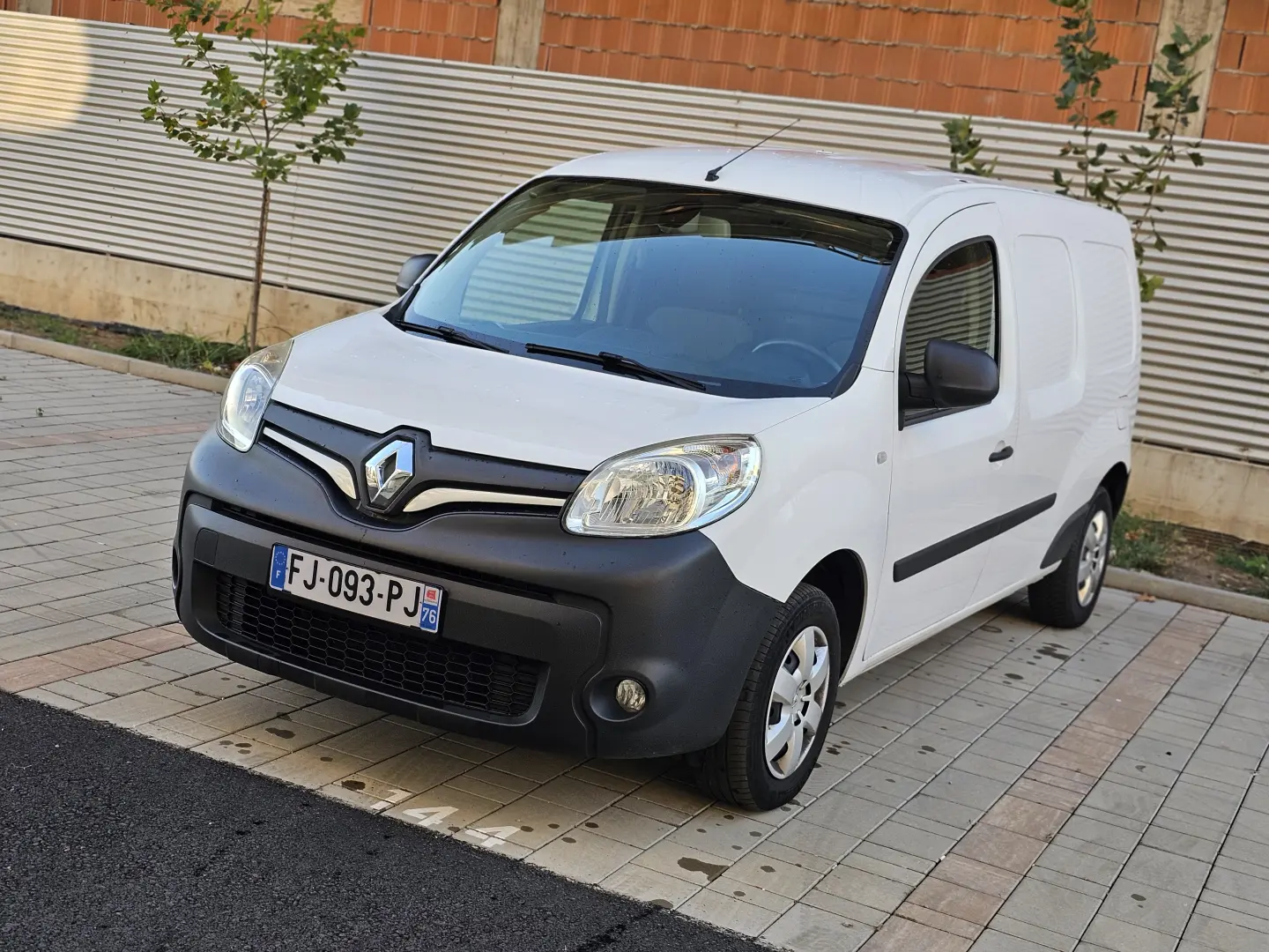 RENAULT KANGOO MAXI GRAND VOLUME BLUE DCI 115