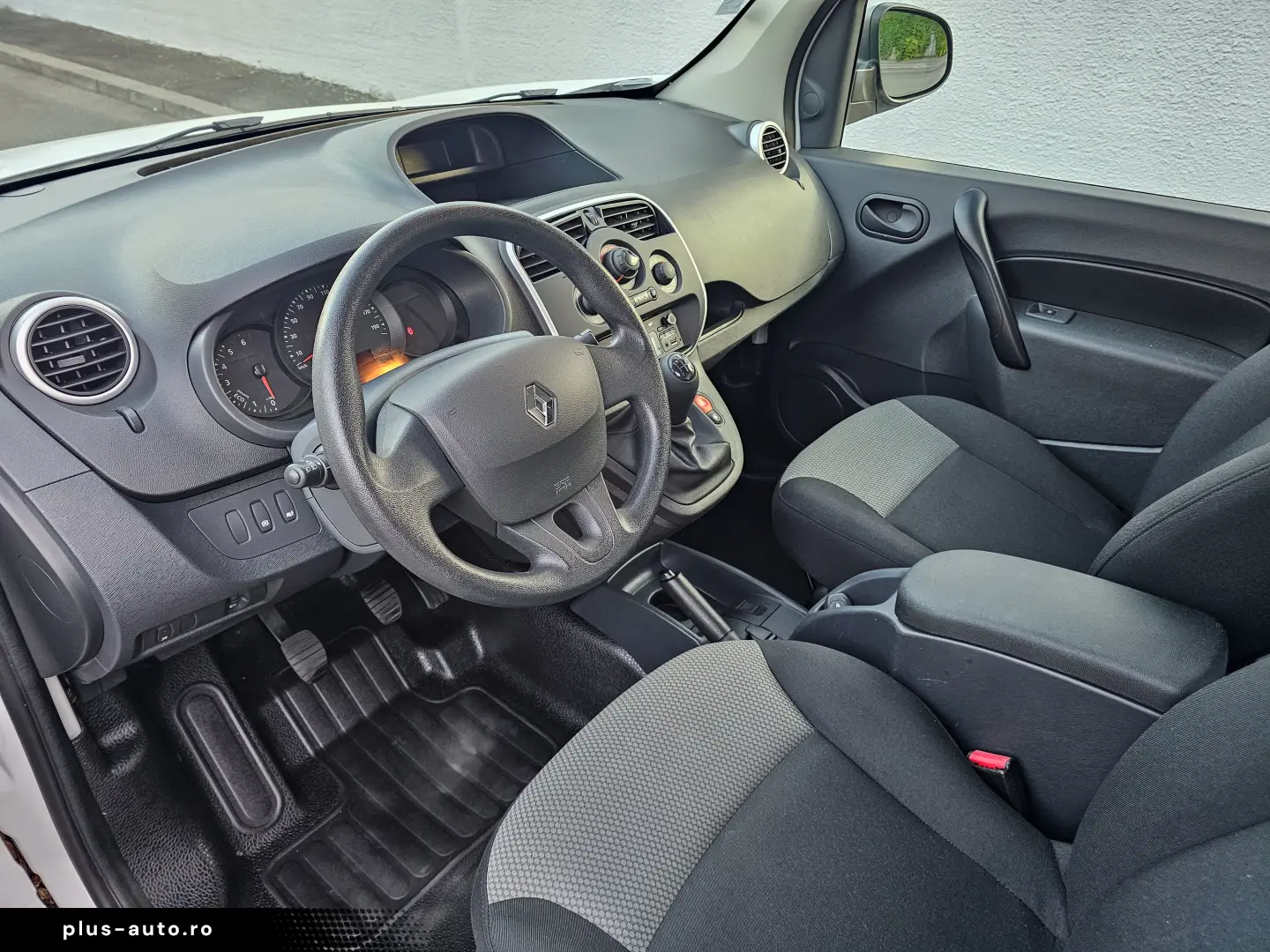 RENAULT KANGOO MAXI GRAND VOLUME BLUE DCI 90 Cp.
