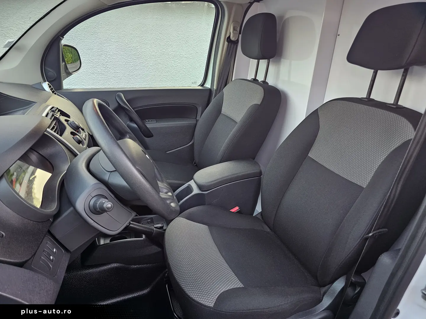 RENAULT KANGOO MAXI GRAND VOLUME BLUE DCI 90 Cp.