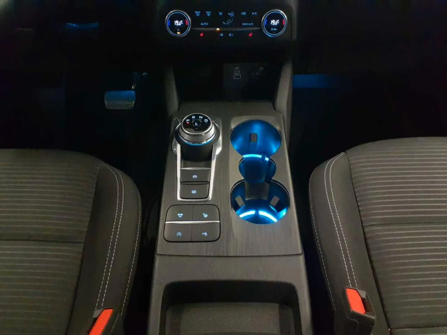 Kuga 1.5 EcoBlue Aut. TITANIUM 