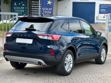 Kuga*org.47TKm*TüVneu*Navi*Klima*Temp*Park*SR+WR