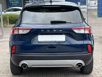 Kuga*org.47TKm*TüVneu*Navi*Klima*Temp*Park*SR+WR
