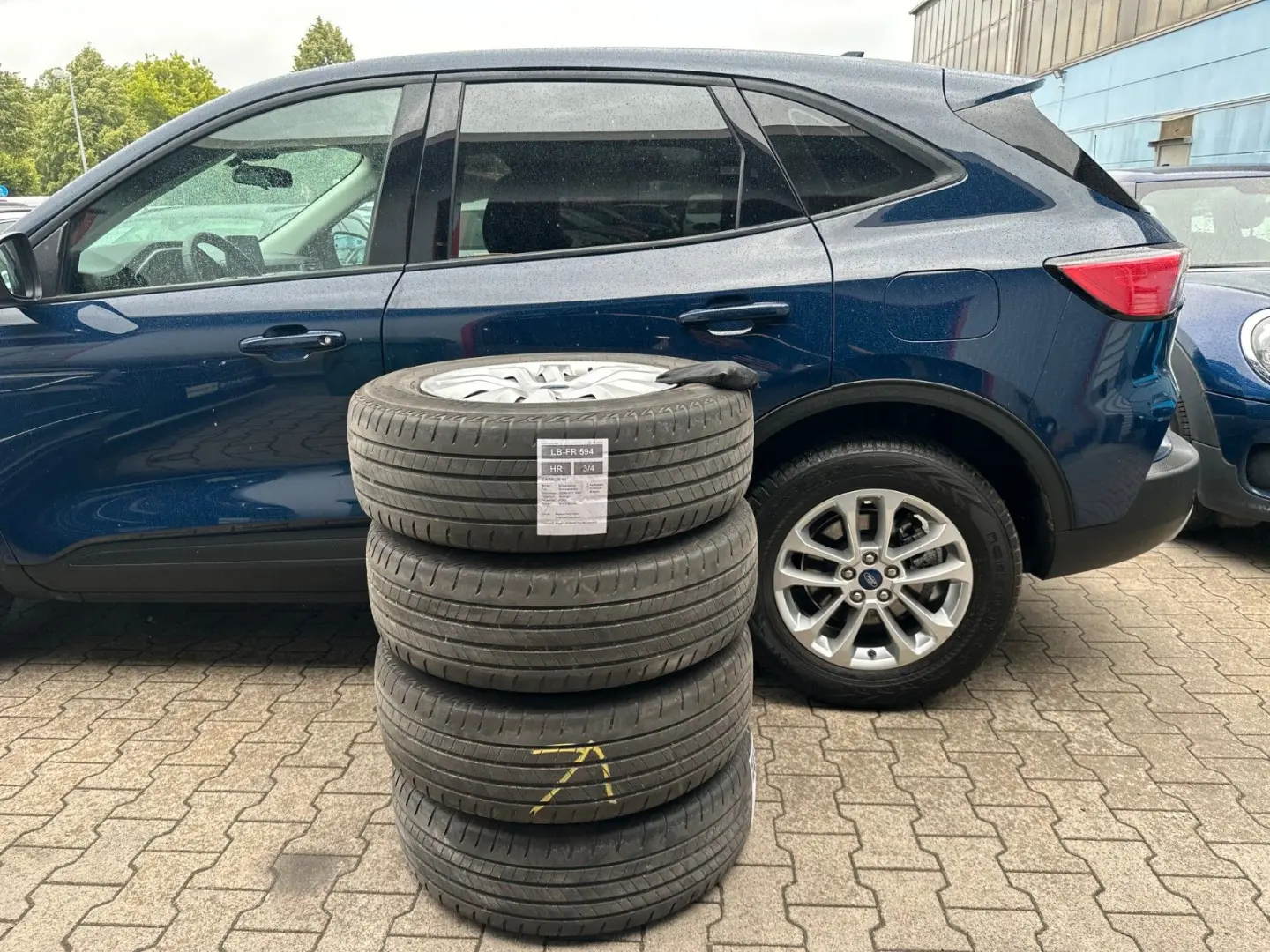 Kuga*org.47TKm*TüVneu*Navi*Klima*Temp*Park*SR+WR