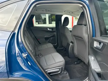 Kuga*org.47TKm*TüVneu*Navi*Klima*Temp*Park*SR+WR
