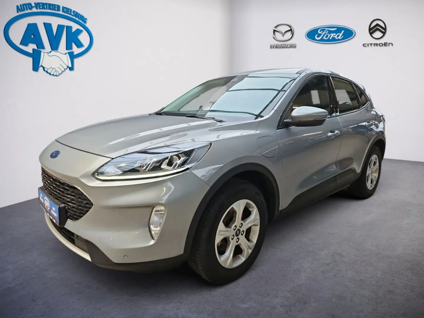 Kuga Plug-In Hybrid Cool & Connect mit AHK, Navi