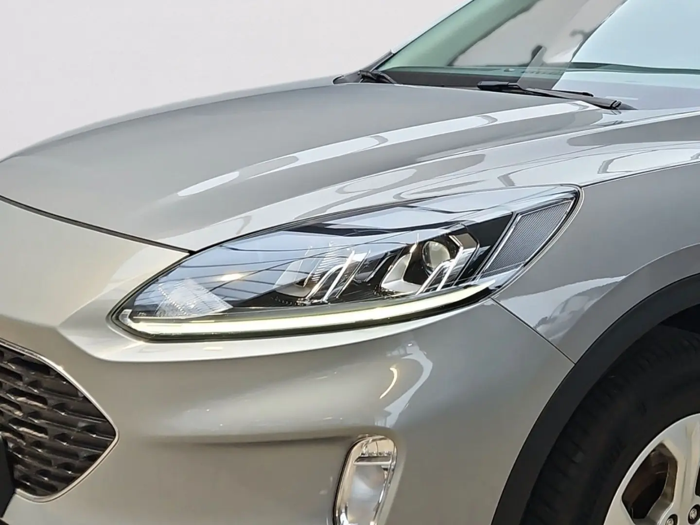 Kuga Plug-In Hybrid Cool & Connect mit AHK, Navi