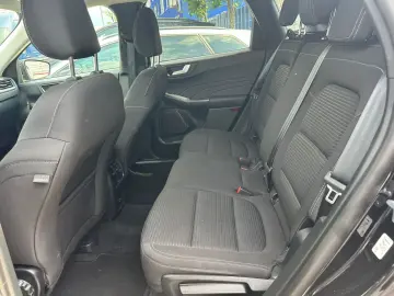 Kuga Titanium KAMERA+NAVI+VICO+LED