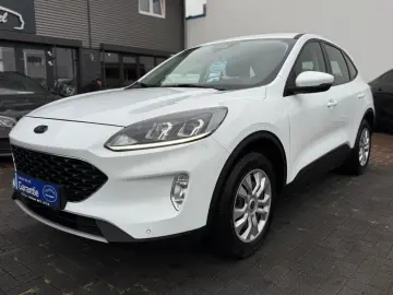Kuga Cool & Connect  1. Hand  Navi  AHK