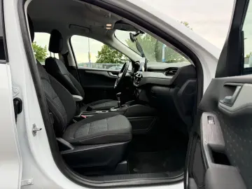 Kuga Cool & Connect *1. Hand *Navi *AHK