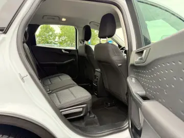 Kuga Cool & Connect *1. Hand *Navi *AHK