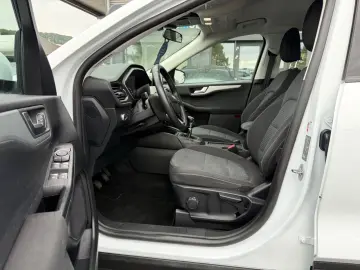 Kuga Cool & Connect *1. Hand *Navi *AHK