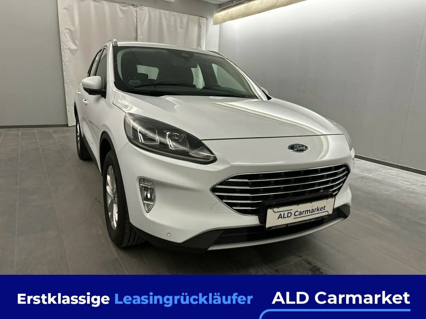 Kuga 1.5 EcoBoost TITANIUM Geschlossen, 5-türig,