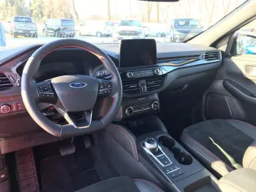 Kuga ST-Line X PHEV+ACC+B&O+BLIS+LED+PDC+NAV+DAB