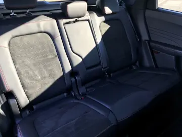 Kuga ST-Line X PHEV+ACC+B&O+BLIS+LED+PDC+NAV+DAB