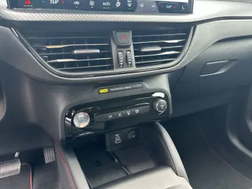Kuga Hybrid ST-Line FHEV AWD GJR LED RFK