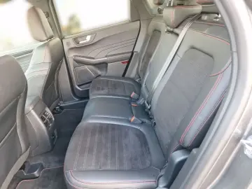 Kuga 2.5 Duratec PHEV ST-LINE X
