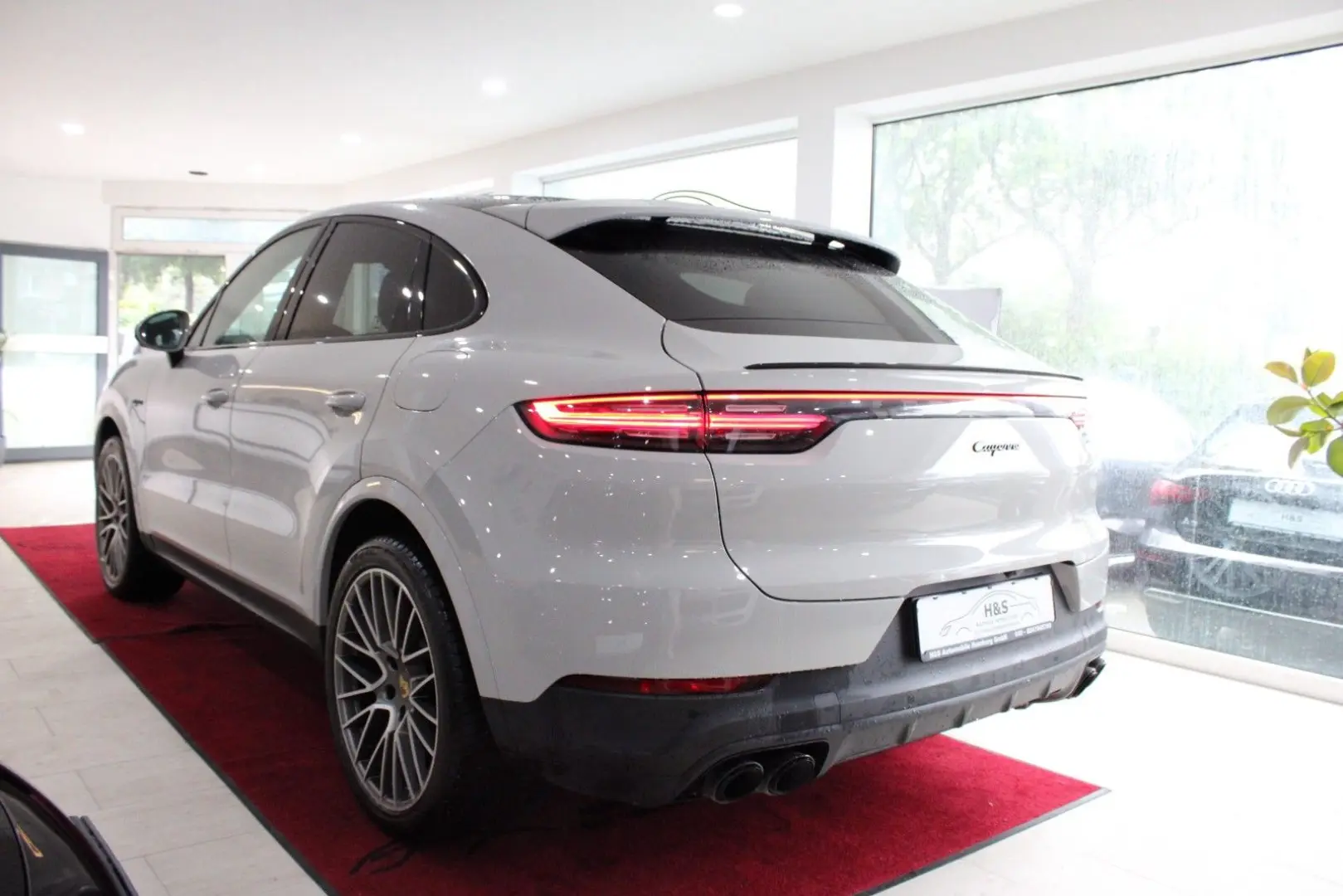 Cayenne Coupe E-Hybrid Platinum Edition
