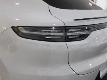 Cayenne Coupe E-Hybrid Platinum Edition