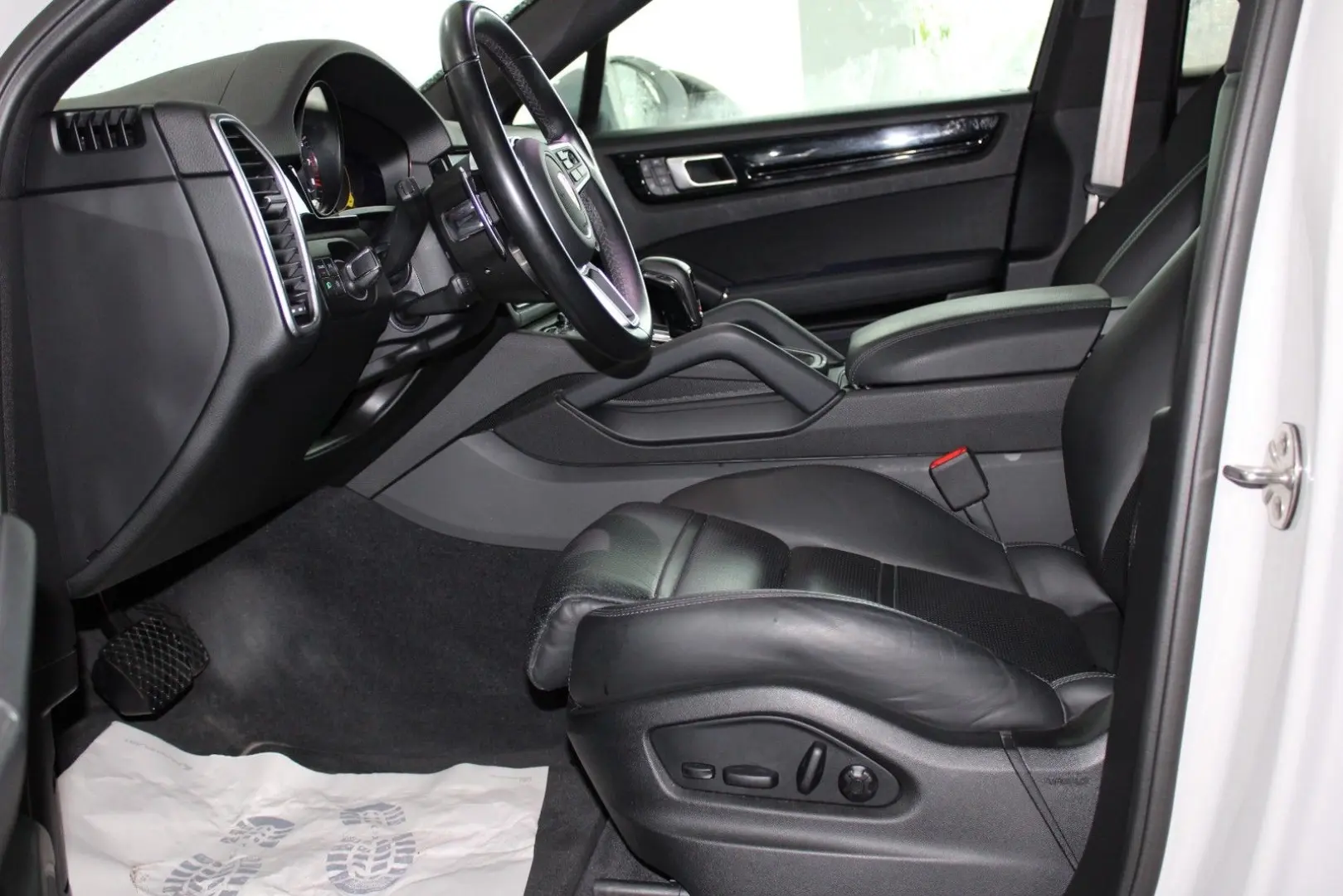Cayenne Coupe E-Hybrid Platinum Edition