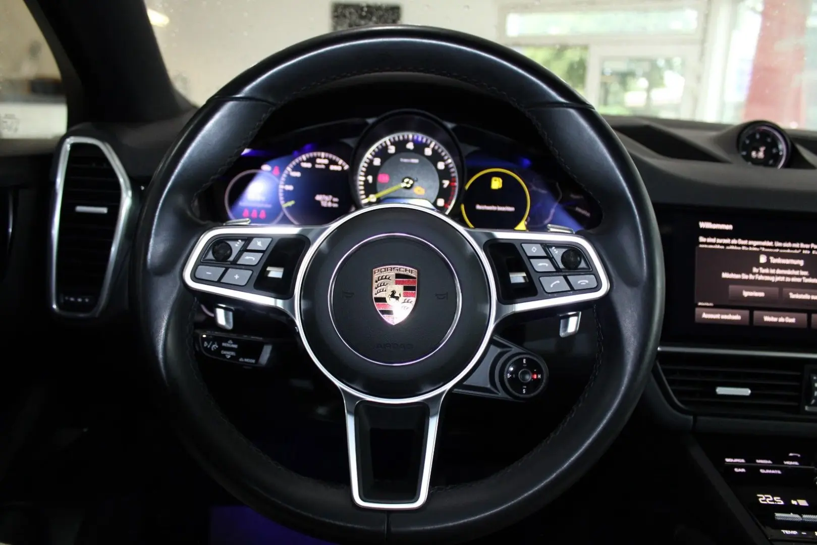 Cayenne Coupe E-Hybrid Platinum Edition