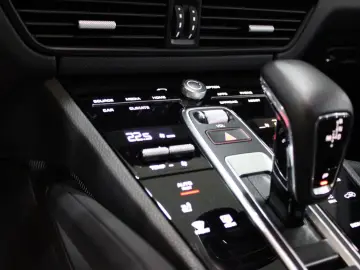 Cayenne Coupe E-Hybrid Platinum Edition