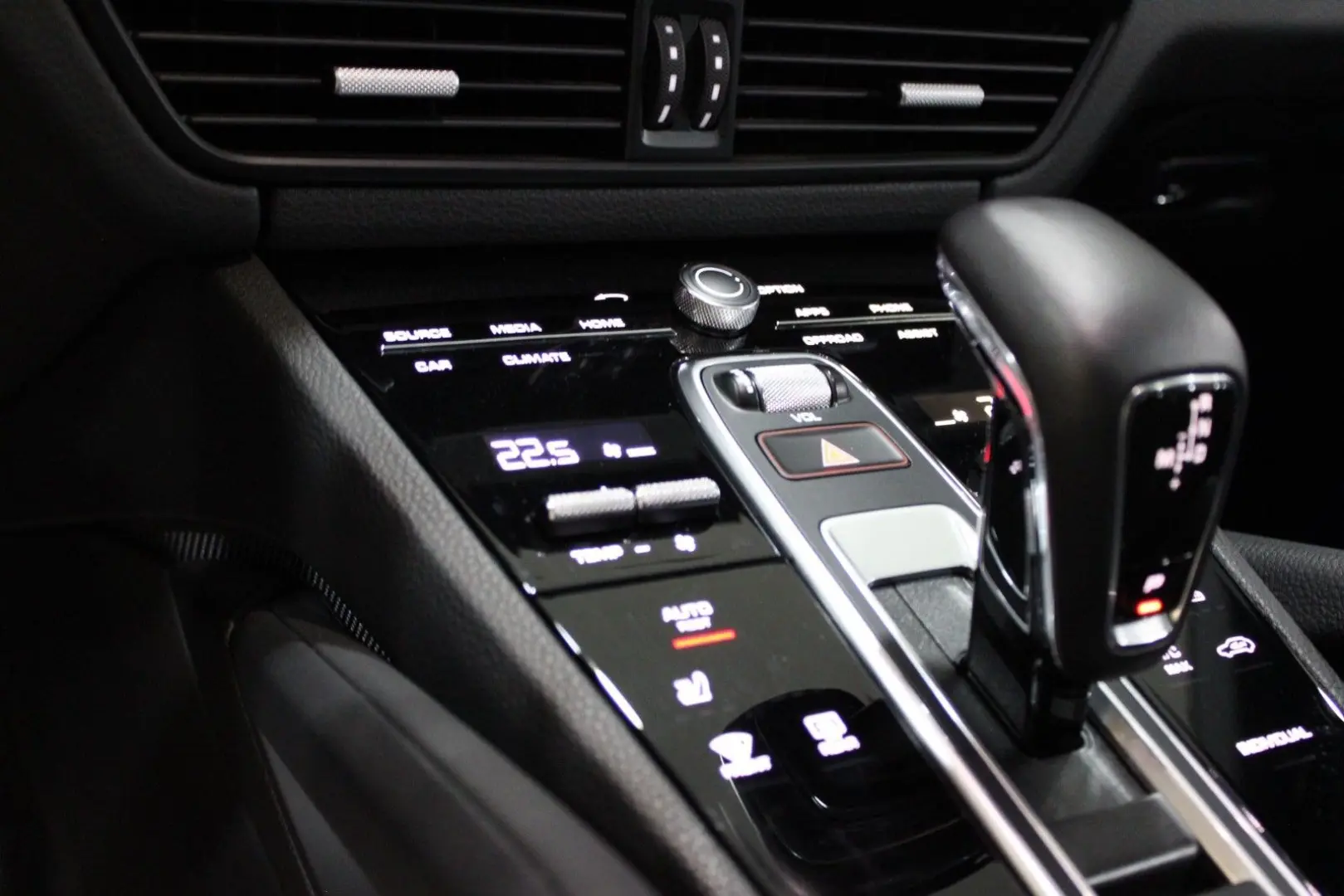 Cayenne Coupe E-Hybrid Platinum Edition