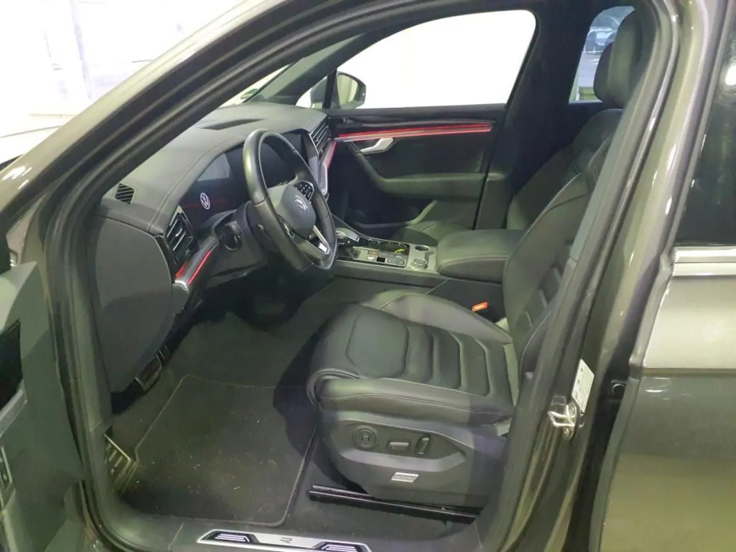 Touareg TDI R-Line 4Motion LED*ACC*360°*VIRT*MEM
