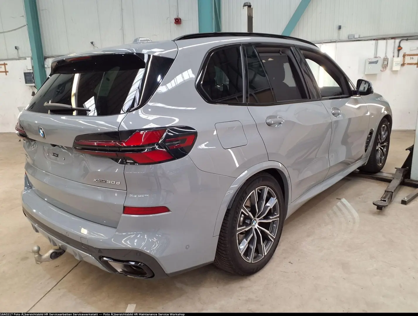 X5 xDrive30d M Sport Pro Luftfahrw Pano AHK Sthz