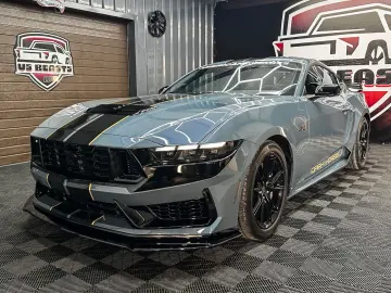 Mustang 5.0 GT Premium Dark Horse look Recaro