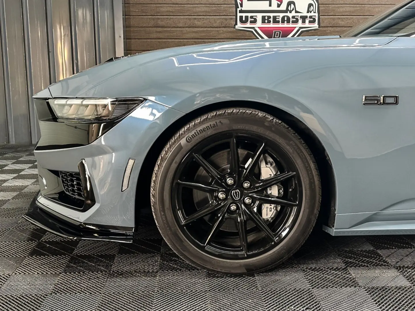 Mustang 5.0 GT Premium Dark Horse look Recaro