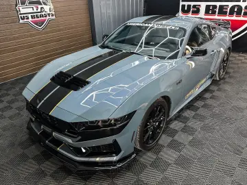 Mustang 5.0 GT Premium Dark Horse look Recaro