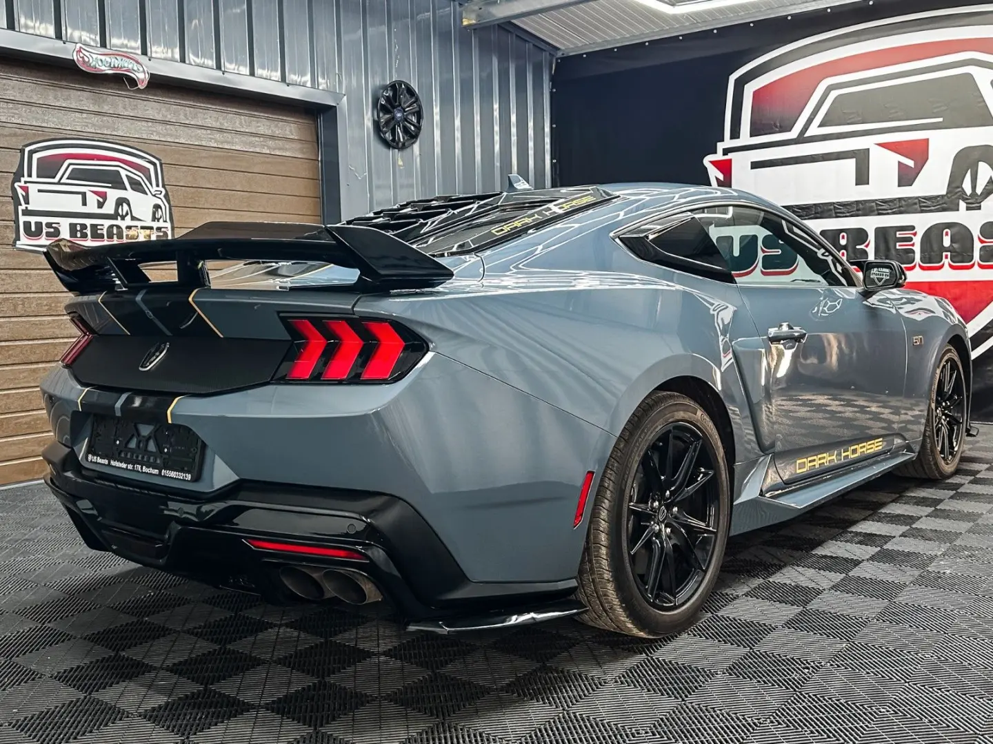 Mustang 5.0 GT Premium Dark Horse look Recaro