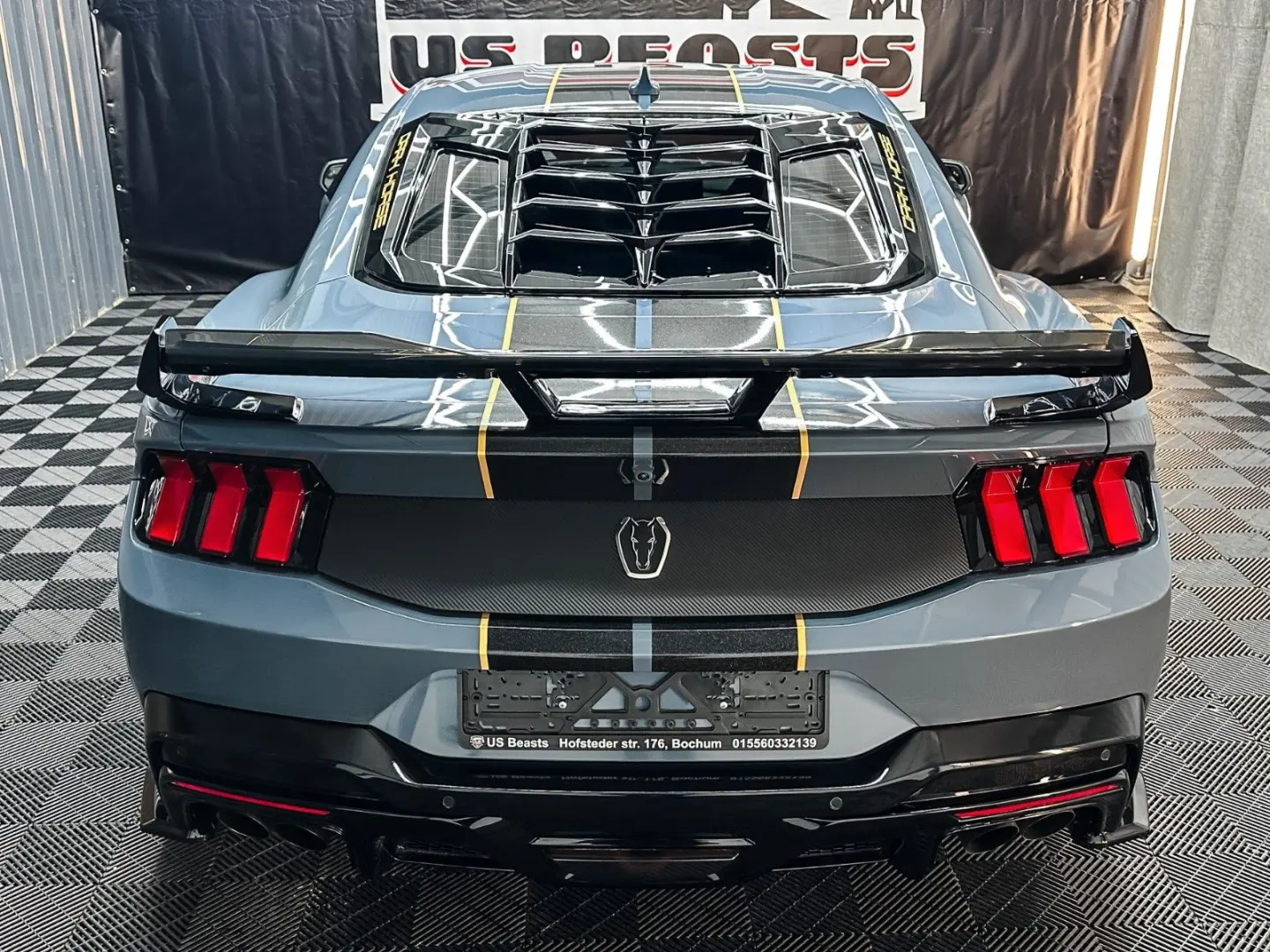 Mustang 5.0 GT Premium Dark Horse look Recaro