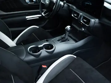 Mustang GT Dark Horse/Carplay/LED/NAV