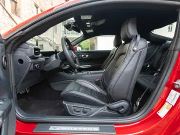 Mustang Ecoboost B&O LED KAM ACC CARPLAY TOTW