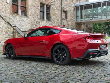 Mustang Ecoboost B&O LED KAM ACC CARPLAY TOTW