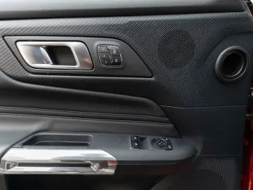 Mustang Ecoboost B&O LED KAM ACC CARPLAY TOTW