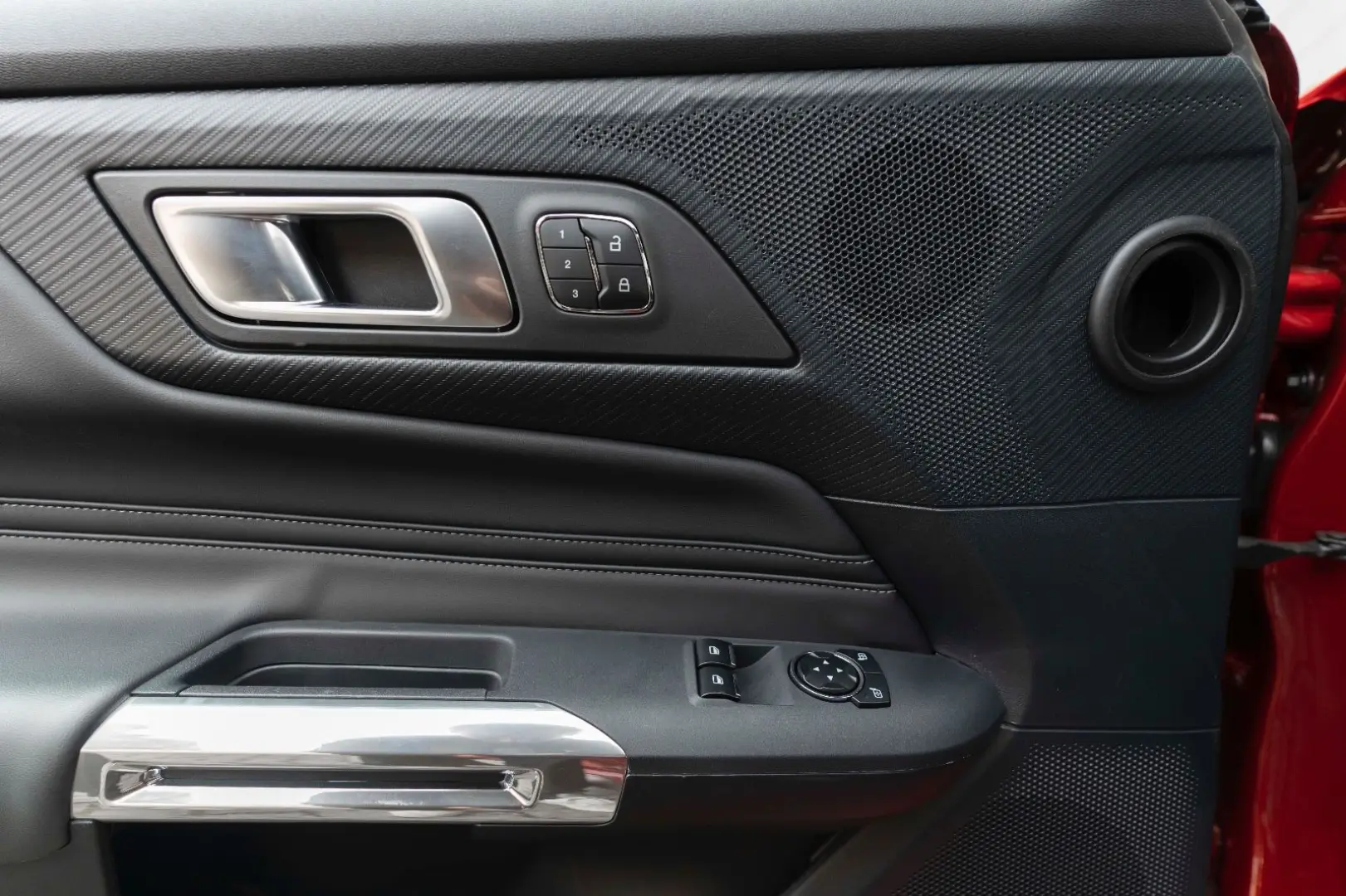 Mustang Ecoboost B&O LED KAM ACC CARPLAY TOTW