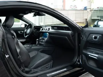 Mustang GT/B&O/LED/CARPLAY/BREMBO