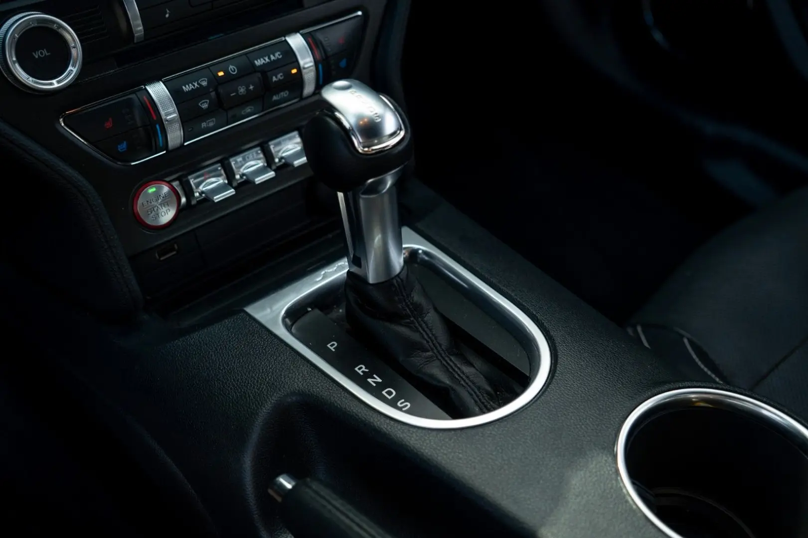 Mustang GT/B&O/LED/CARPLAY/BREMBO